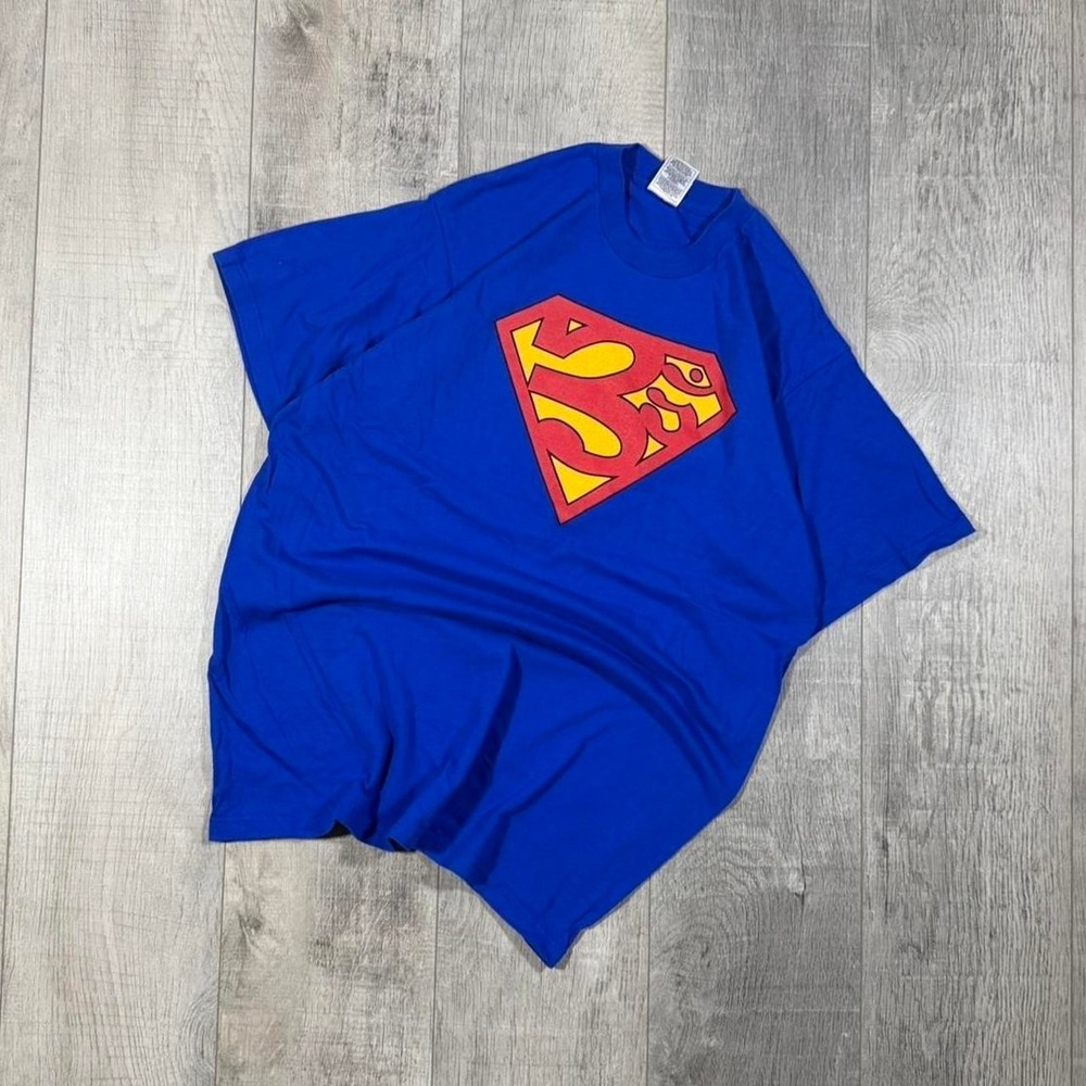 Vintage Y2K Superman parody free Tibet political stance graphic tee